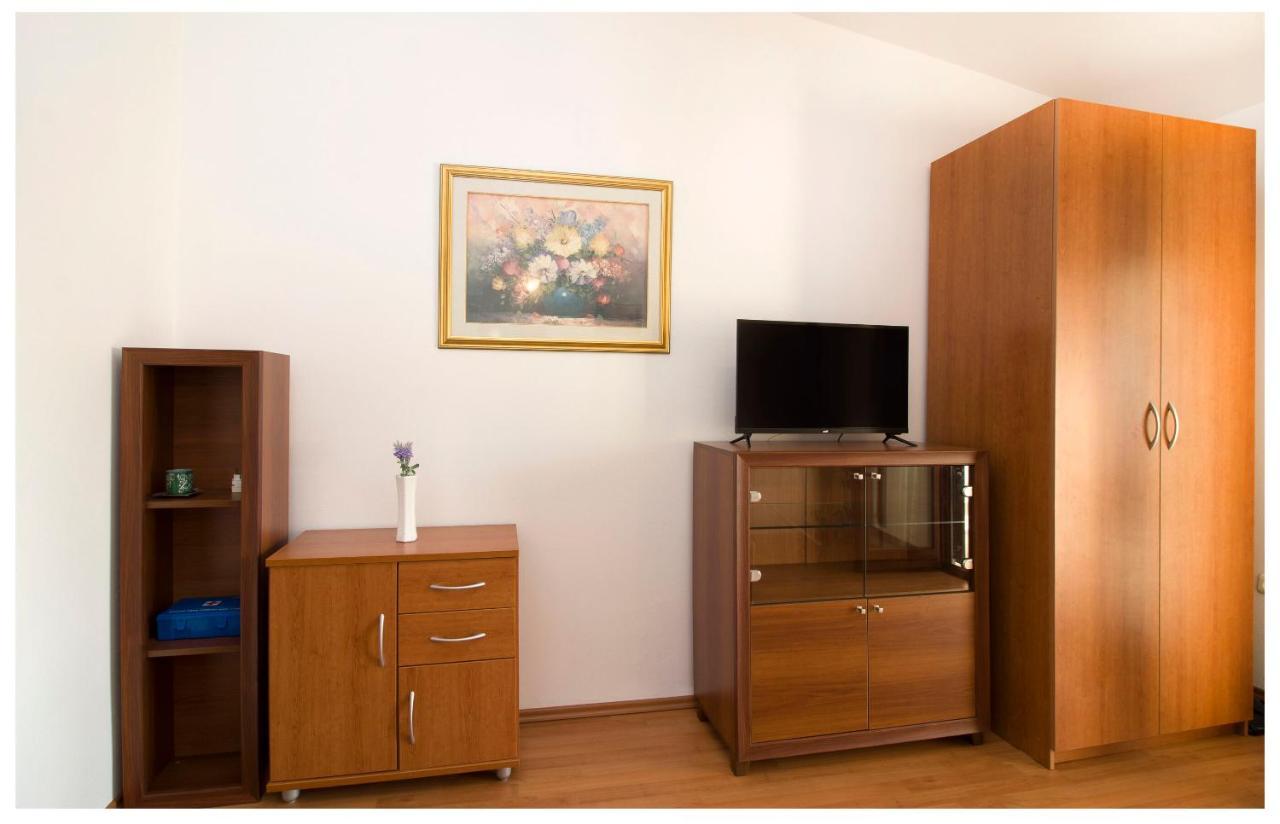 Apartment Zdravko Primošten Exteriör bild