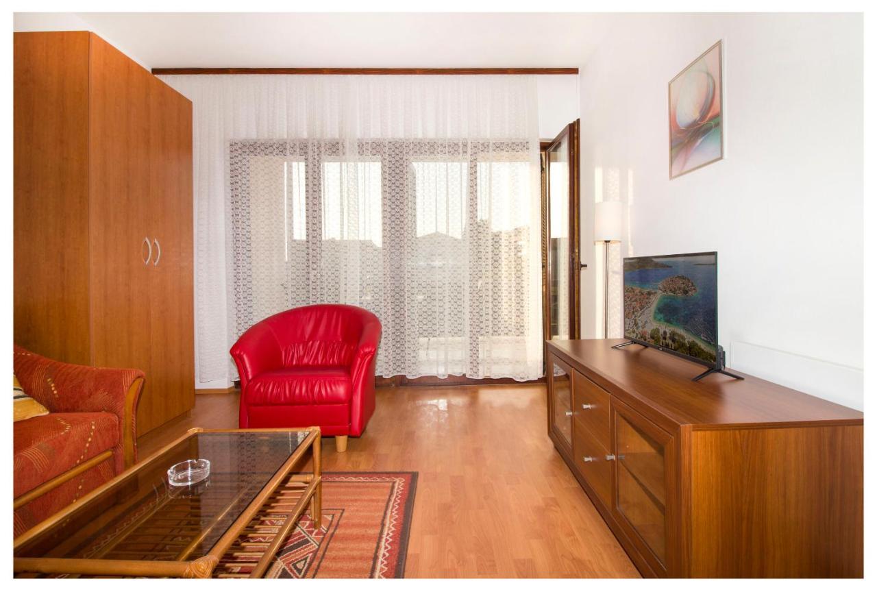 Apartment Zdravko Primošten Exteriör bild