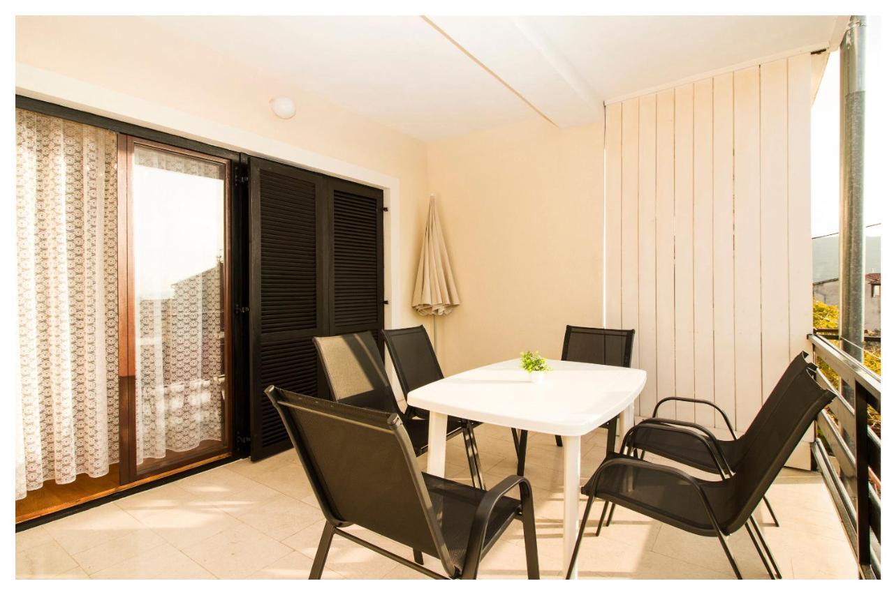 Apartment Zdravko Primošten Exteriör bild