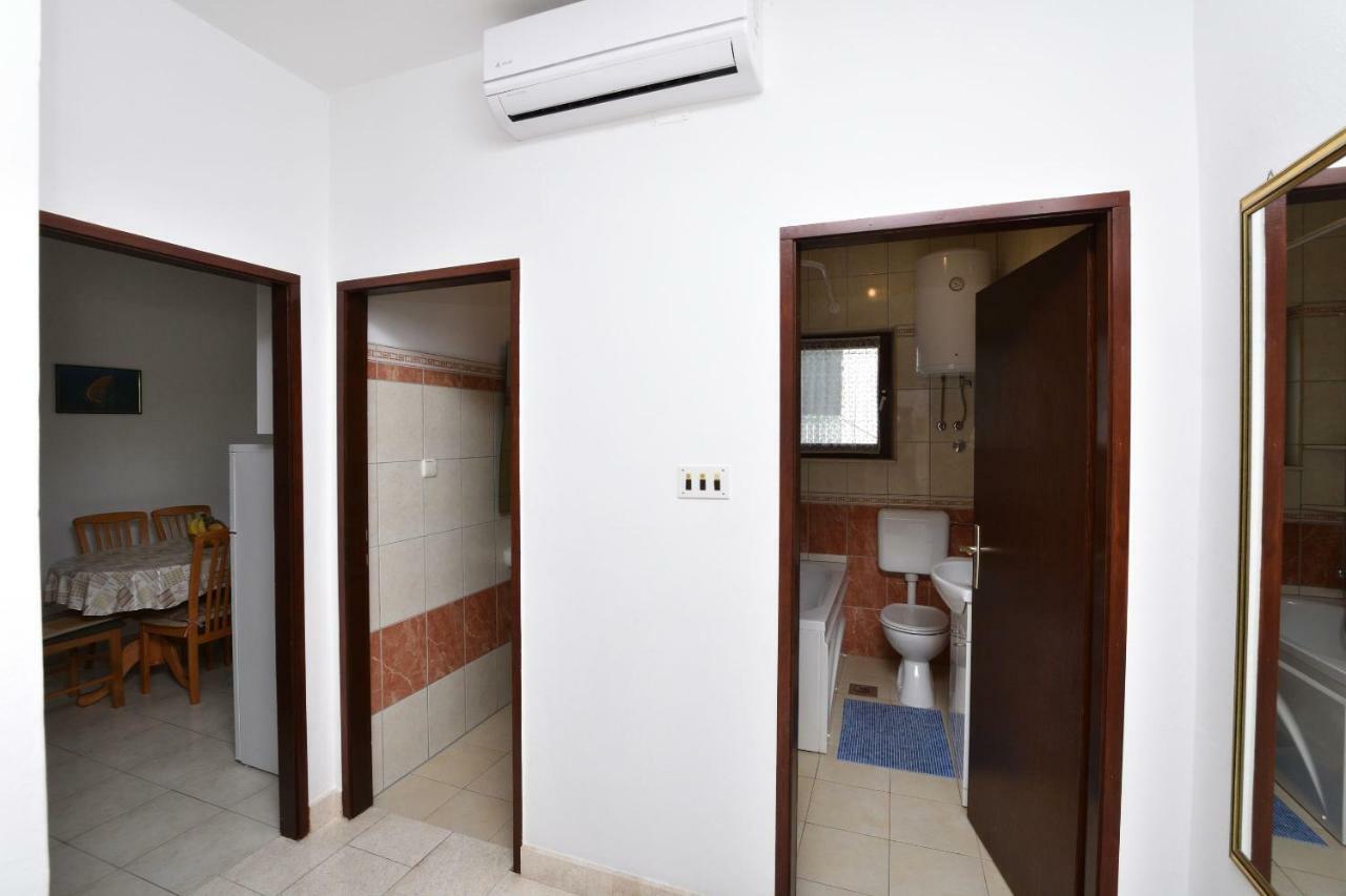Apartment Zdravko Primošten Exteriör bild
