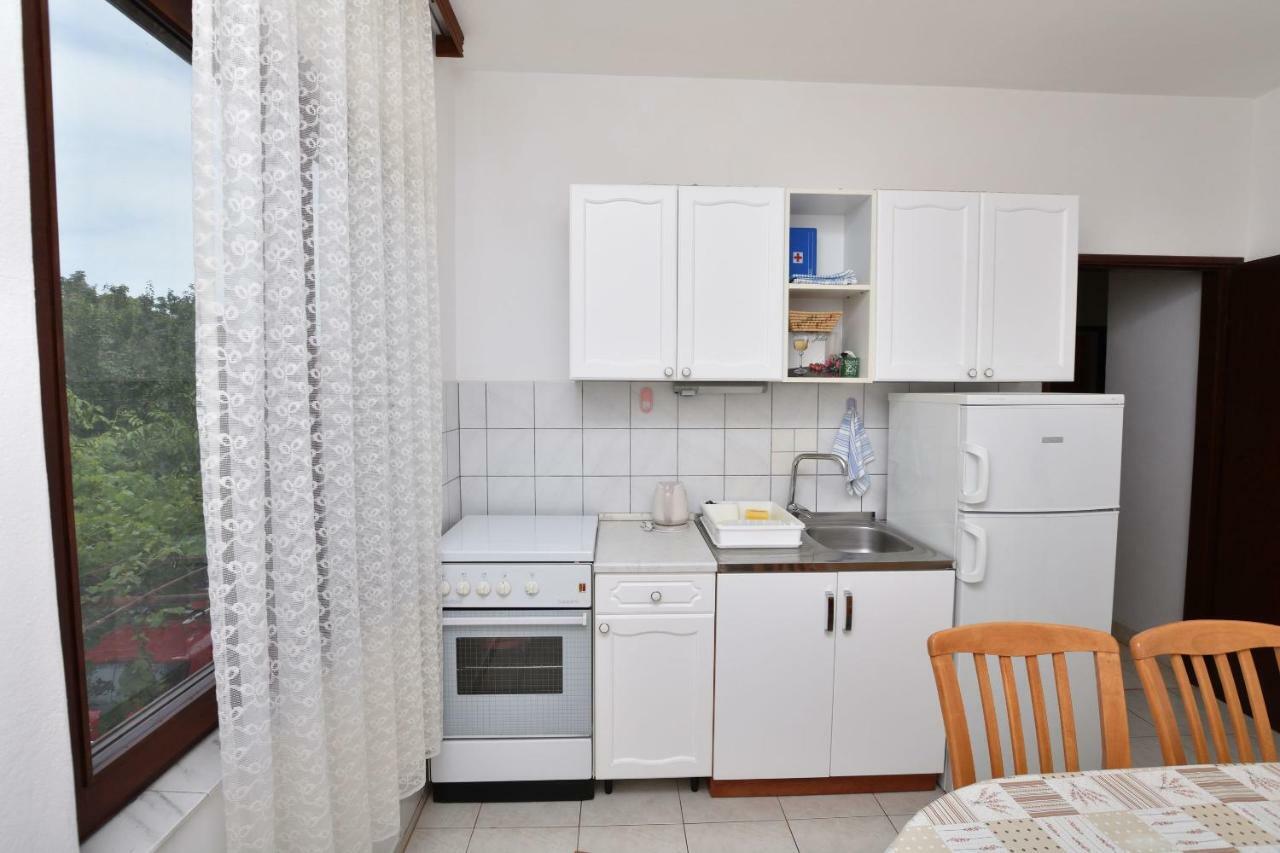Apartment Zdravko Primošten Exteriör bild