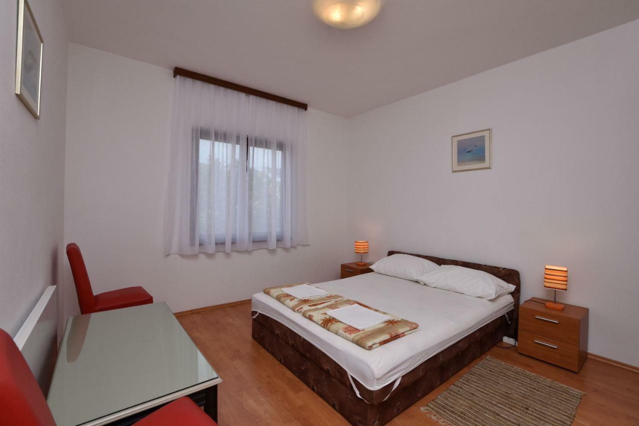 Apartment Zdravko Primošten Exteriör bild